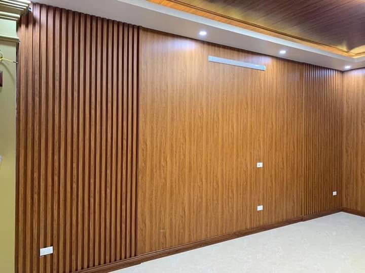 Nhựa ốp tường vân gỗ